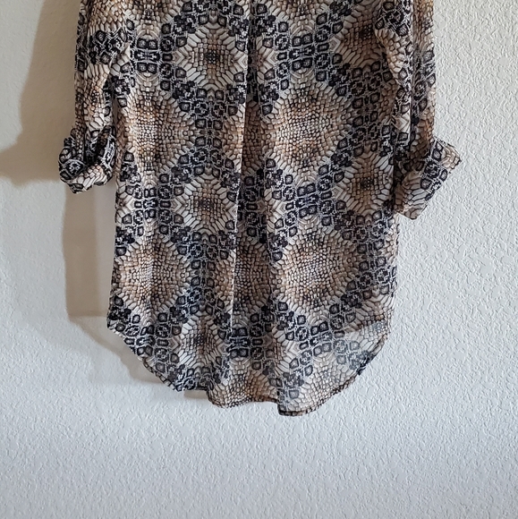 Like New Snake Print Sheer Buttondown Blouse Size Small - Picture 8 of 8